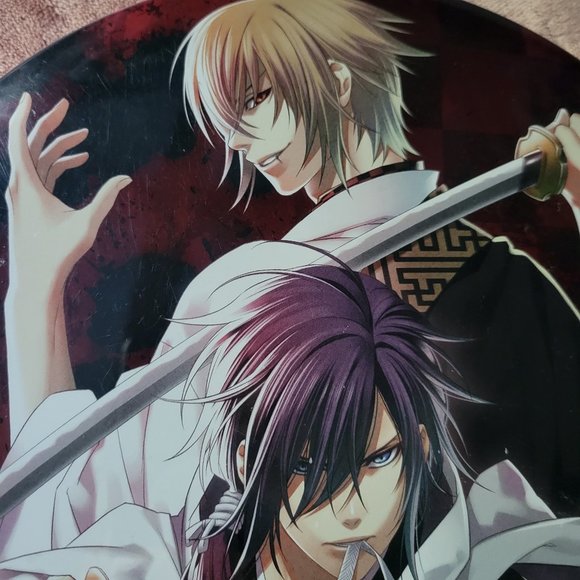 Hakuoki Saito Hajime & Kazama Chikage Circular Display Stand or Hang Decor - Picture 2 of 6